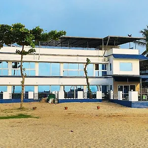 Alleppey Hotel