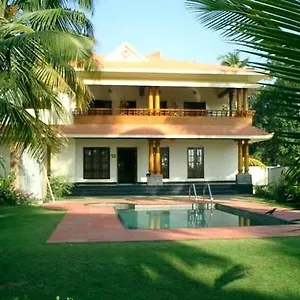 Fool's Paradise Bed & Breakfast